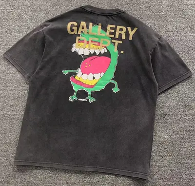 ¥108 GALLERY DEPT T-SHIRT 312192417(im 170cm 57kg i wear size S in the phot)