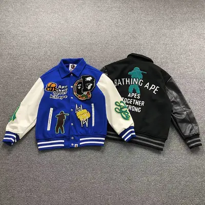 ¥275 BAPE JACKET 412202617(im 170cm 57kg i wear size M in the phot)