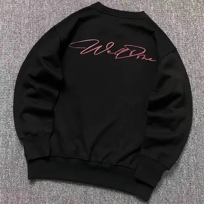 ¥148 WE11 ⭐⭐NE HOODIE 412192717(im 170cm 57kg i wear size S in the phot)