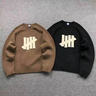 ￥215 UNDEFEATED SWEATER 112241126（im 170cm 57kg i wear size M in the phot）
