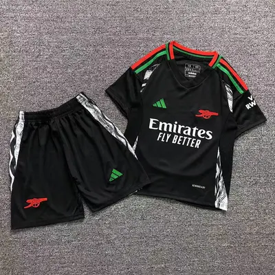 ￥68 FOOTBALL CHILD T-SHIRT SHORTS 1122509002