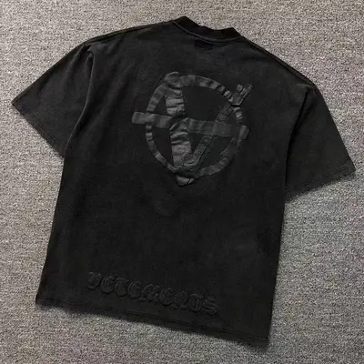 ￥165 VETEMENTS T-SHIRT 412252317