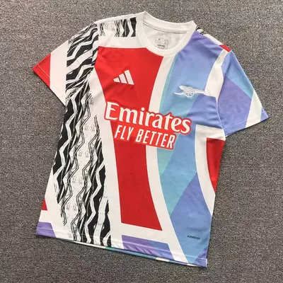 ¥75 FOOTBALL T-SHIRT 1110306002(im 170cm 57kg i wear size M in the phot)
