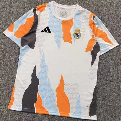 ¥75 FOOTBALL T-SHIRT 1110305002(im 170cm 57kg i wear size M in the phot)