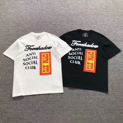 ¥85 ANTI SOCIAL SOCIAL CLUB T-SHIRT 111043602(im 170cm 57kg i wear size M in the phot)