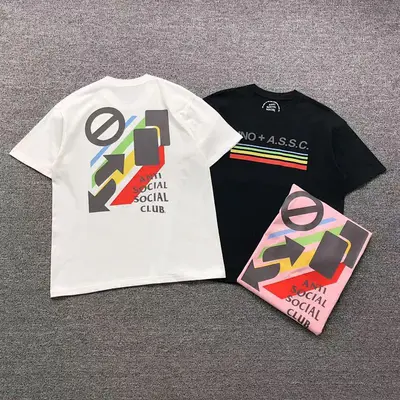 ¥85 ANTI SOCIAL SOCIAL CLUB T-SHIRT 111043902(im 170cm 57kg i wear size M in the phot)