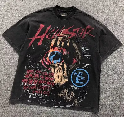 ¥105 HELLSTAR T-SHIRT 411101817(im 170cm 55kg i wear size M in the phot)