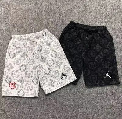 ￥79 A⭐R J⭐R⭐AN SHORTS 211112457（im 170cm 57kg i wear size M in the phot）