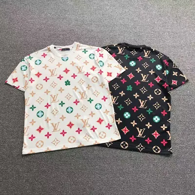 ￥79 L⭐ T-SHIRT 311120732（im 170cm 57kg i wear size M in the phot）