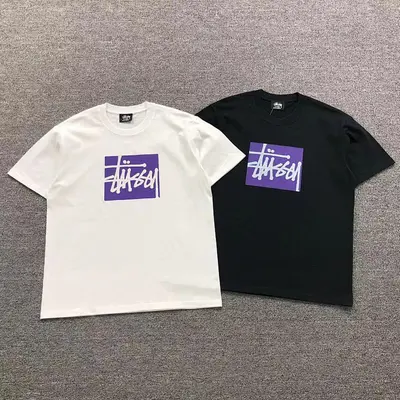 ¥108 STUSSY T-SHIRT 211150402(im 170cm 57kg i wear size M in the phot)