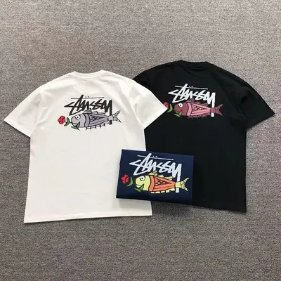 ¥108 STUSSY T-SHIRT 211150202(im 170cm 57kg i wear size M in the phot)