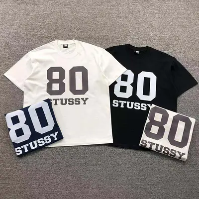 ¥85 STUSSY T-SHIRT 211162831(im 170cm 57kg i wear size XL in the phot)