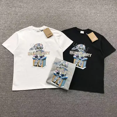 ¥125 B⭐R⭐E⭐RY T-SHIRT 411186921(im 170cm 57kg i wear size M in the phot)