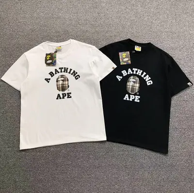 ¥78 BAPE T-SHIRT 411182042(im 170cm 57kg i wear size S in the phot)