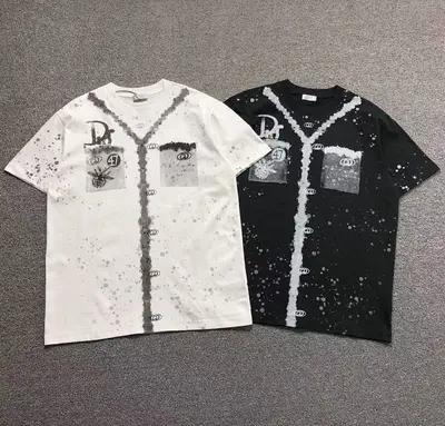 ￥125 D⭐O⭐ T-SHIRT 311210521（im 170cm 57kg i wear size S in the phot）