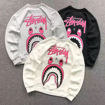 ￥125 BAPE STUSSY HOODIE 4111281917（im 170cm 55kg i wear size S in the phot）