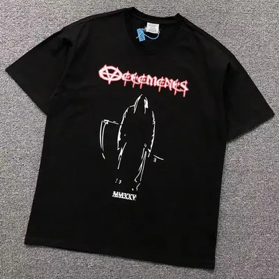 ¥108 VETEMENTS T-SHIRT 212110828(im 170cm 57kg i wear size M in the phot)
