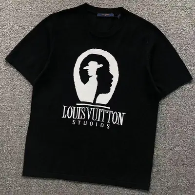 ¥125 L⭐ T-SHIRT 502152217(im 170cm 57kg i wear size S in the phot)