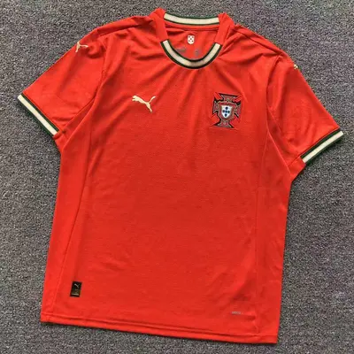 ¥75 FOOTBALL T-SHIRT 11021610002(im 170cm 57kg i wear size L in the phot)
