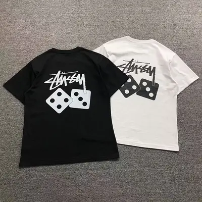 ￥78 STUSSY T-SHIRT 502192282（im 170cm 57kg i wear size M in the phot）