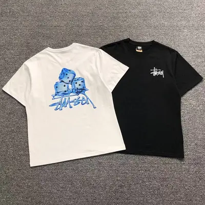 ￥78 STUSSY T-SHIRT 502192582（im 170cm 57kg i wear size M in the phot）