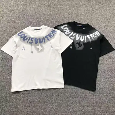 ￥118 L⭐ T-SHIRT 1102200352（im 170cm 57kg i wear size XS in the phot）