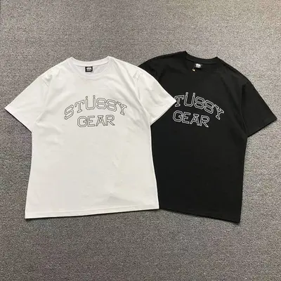 ￥78 STUSSY T-SHIRT 502242182 （im 170cm 57kg i wear size M in the phot）