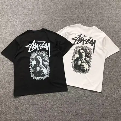 ￥78 STUSSY T-SHIRT 503031982（im 170cm 55kg i wear size M in the phot）