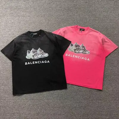 ￥128 B⭐L⭐⭐⭐IA⭐A T-SHIRT 213041221（im 170cm 55kg i wear size L in the phot）