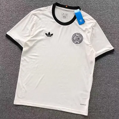 ￥78 FOOTBALL T-SHIRT 31030434002（im 170cm 55kg i wear size M in the phot）