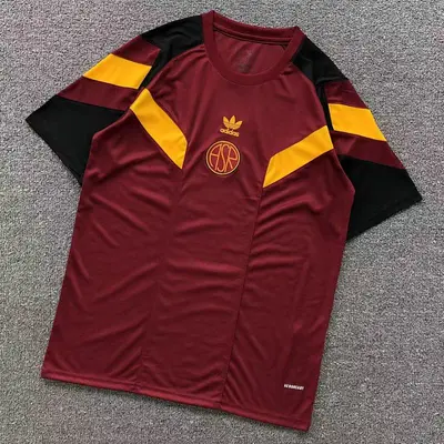 ￥78 FOOTBALL T-SHIRT 31030432002（im 170cm 55kg i wear size L in the phot）