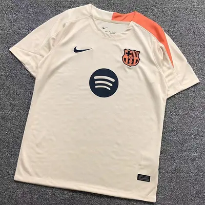 ￥78 FOOTBALL T-SHIRT 30421002（im 170cm 55kg i wear size M in the phot）