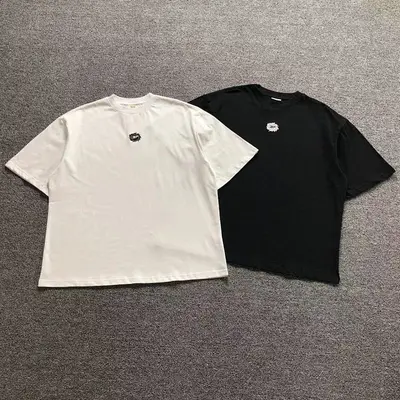 ¥95 BROKEN PLANET T-SHIRT 213063617(im 170cm 55kg i wear size L in the phot)