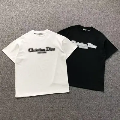 ¥115 D⭐O⭐ T-SHIRT 213070921(im 170cm 55kg i wear size S in the phot)