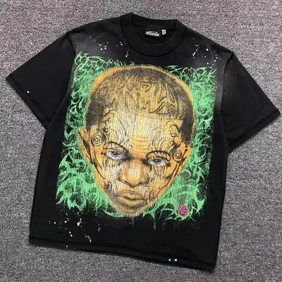 ¥135 HELLSTAR T-SHIRT 213080272(im 170cm 55kg i wear size M in the phot)