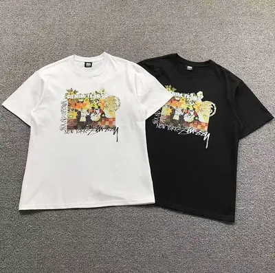 ￥78 STUSSY T-SHIRT 503101982（im 170cm 60kg i wear size M in the phot）