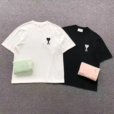 ¥75 AMI T-SHIRT 413122079(im 170cm 60kg i wear size S in the phot)