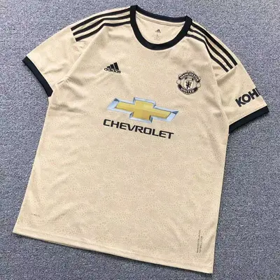 ￥68 FOOTBALL T-SHIRT 213140914（ im 170cm 60kg i wear size L in the phot）