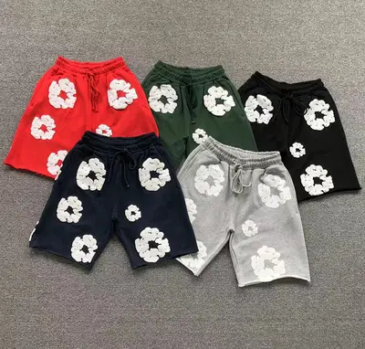 ￥98 DENIM TEARS SHORTS 413191486（im 170cm 60kg i wear size M in the phot）