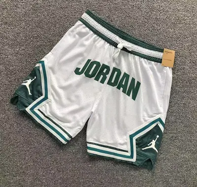 ￥85 NBA BASKETBALL SHORTS 31031907002（im 170cm 60kg i wear size M in the phot）