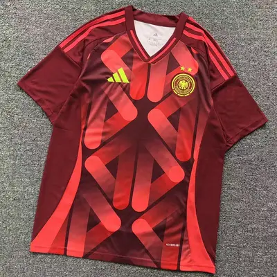 ￥78 FOOTBALL T-SHIRT 31032204002（im 170cm 60kg i wear size M in the phot）
