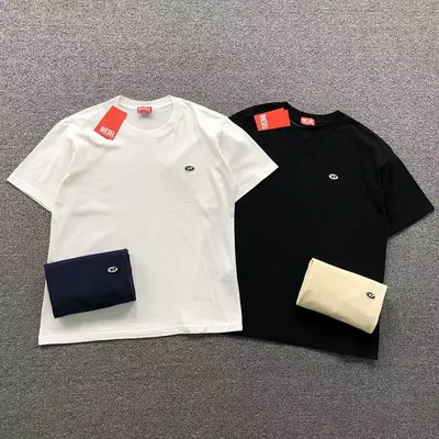 ￥118 DIESEL T-SHIRT 2132209001（im 170cm 60kg i wear size M in the phot）