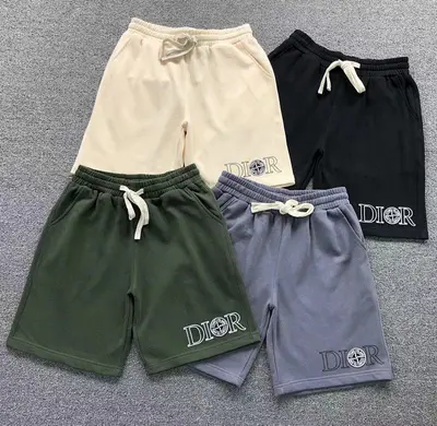 ￥138 D⭐O⭐ SHORTS 413230321（im 170cm 60kg i wear size M in the phot）