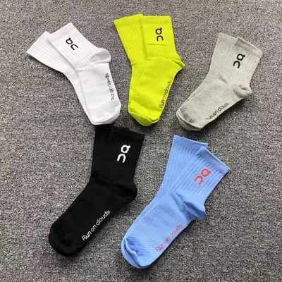 ￥79 ON SOCKS 213230218
