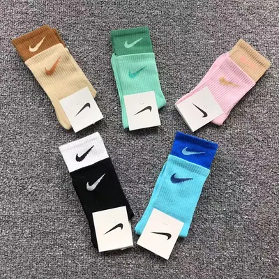 ￥79 N⭐K⭐ SOCKS 213230718