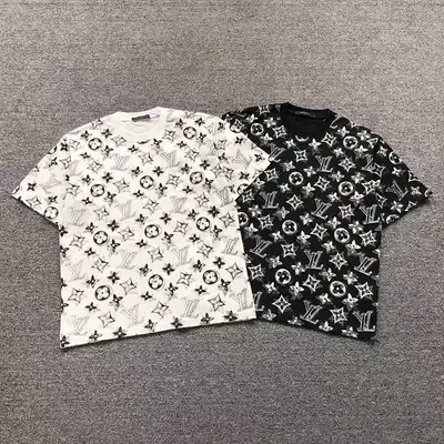 ￥115 L⭐ T-SHIRT 3103230520（im 170cm 60kg i wear size S in the phot）