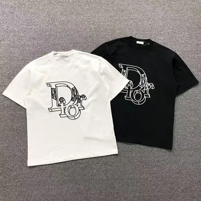 ￥115 D⭐O⭐ T-SHIRT 3103233020（im 170cm 60kg i wear size S in the phot）
