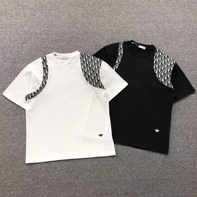 ￥115 D⭐O⭐ T-SHIRT 3103234920（im 170cm 60kg i wear size S in the phot）