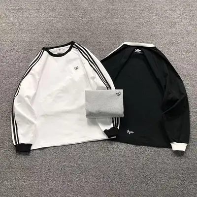 ¥118 A⭐I⭐AS LONG SLEEVED 3103252335(im 170cm 55kg i wear size S in the phot)