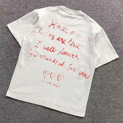 ￥125 B⭐L⭐⭐⭐IA⭐A T-SHIRT 503271821（im 170cm 60kg i wear size 2 in the phot）